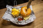 La hamburguesa con queso de Le Roy d'Espagne