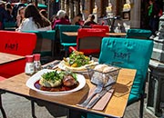 Espace terrasse au Roy d'Espagne